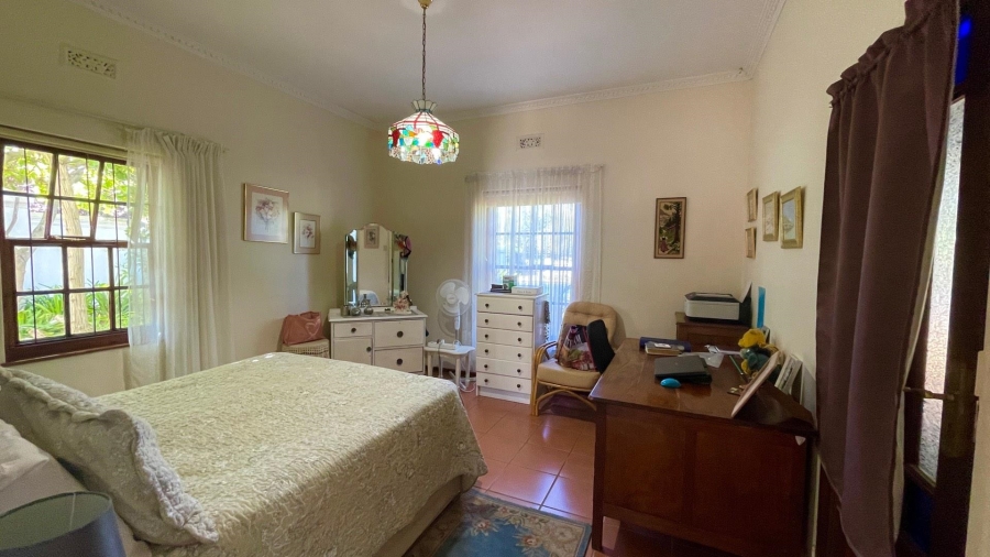 To Let 5 Bedroom Property for Rent in Durbanville Hills Western Cape